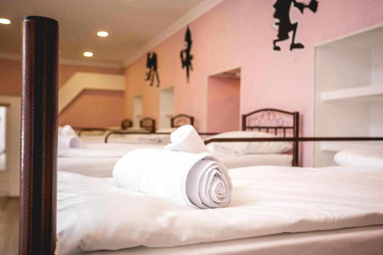 Sherlock Holmes Hostel Baku Exteriér fotografie
