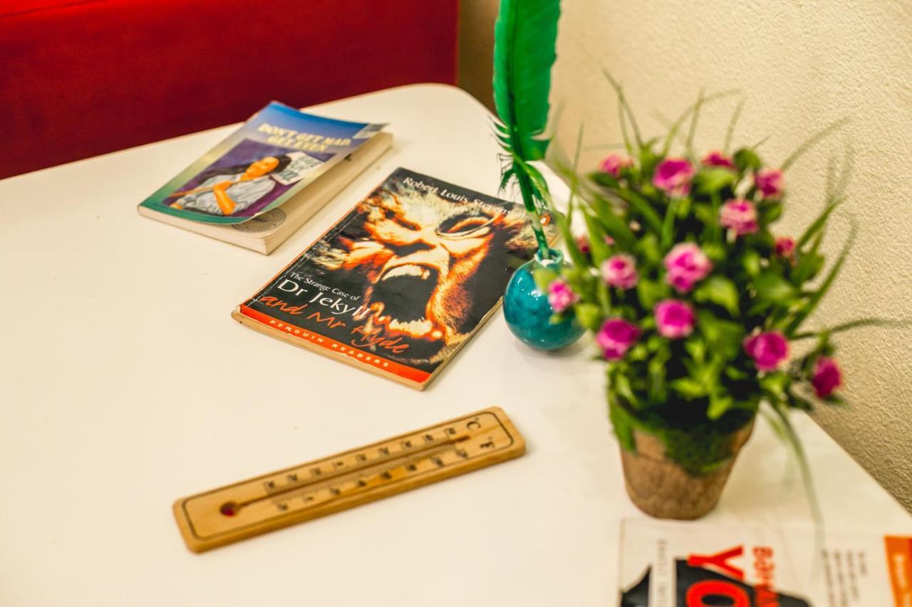 Sherlock Holmes Hostel Baku Exteriér fotografie
