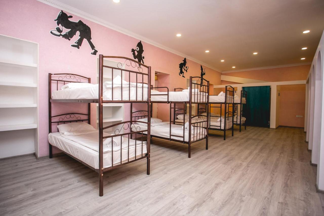 Sherlock Holmes Hostel Baku Exteriér fotografie